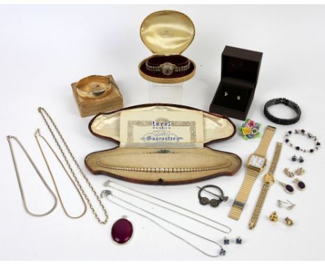 Group of jewellery, including two gold chains, a pair of gold cubic zirconia earrings, all in 9 ct, faux pearl necklace, Loru