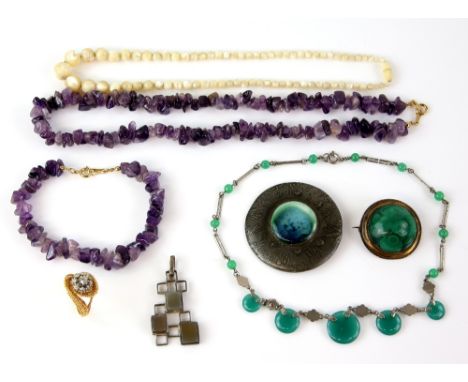 Mixed group of costume jewellery, including 1930's mother of pearl graduated necklace, amethyst necklace, malachite brooch, f