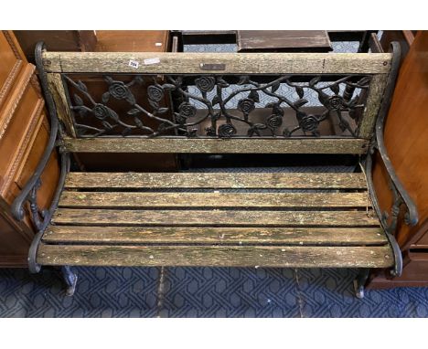 GARDEN BENCH