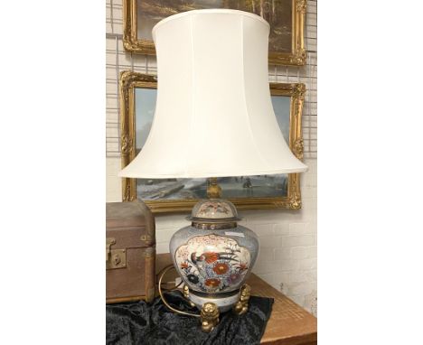 ORIENTAL TABLE LAMP &amp; SHADE WITH LION FEET