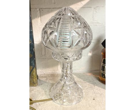 CUT GLASS MUSHROOM TABLE LAMP