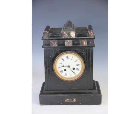 A Victorian marble eight day mantle clock, 35cm (no pendulum or key) 