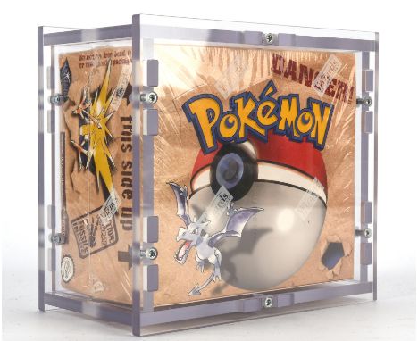 Pokemon TCG. Pokemon Fossil sealed unlimited booster box. Fossil is the name given to the third main expansion of the Pokémon