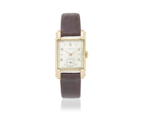 Vacheron &amp; Constantin. An 18K rose gold manual wind rectangular wristwatchDate: Circa 1945Movement: 17-jewel Cal.458/2B m