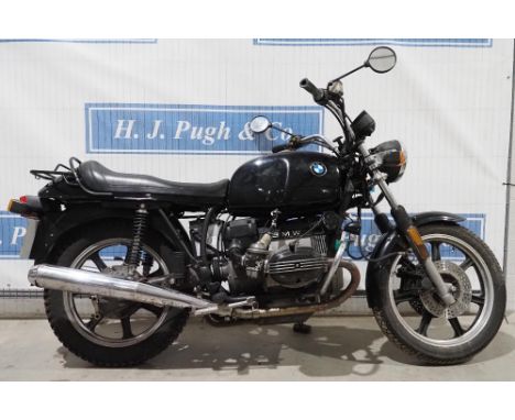 BMW RT80 motorcycle. 1983. 800cc. Matching engine and frame numbers. Recent oil service, new battery. Comes with MOT paper fr