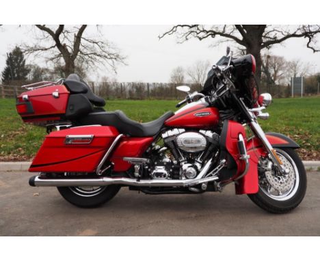 Harley Davidson Flhtcuse 2 Electra Glide motorcycle. 1800cc. 2007. Runs &amp; rides. Recent service. Top end rebuild. New bat