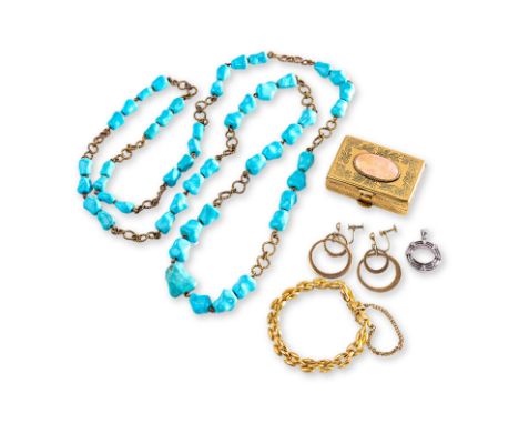 A GROUP OF JEWELLERY AND OTHER OBJECTS
To include a turquoise and yellow metal necklace, a pink stone mounted pill box, a yel