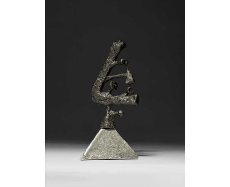 § Geoffrey Clarke R.A. (British 1924-2014) Head I, 1951 (LeGrove S36)  iron on aluminium, unique  Dimensions:18cm high (7in h