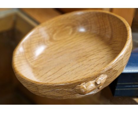 Mouseman Yorkshire Oak Nut Bowl - 16cm diameter