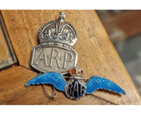 Militaria Vintage Silver Brooch Pair inc ARP &amp; RAF Air Force Examples - 15.3g