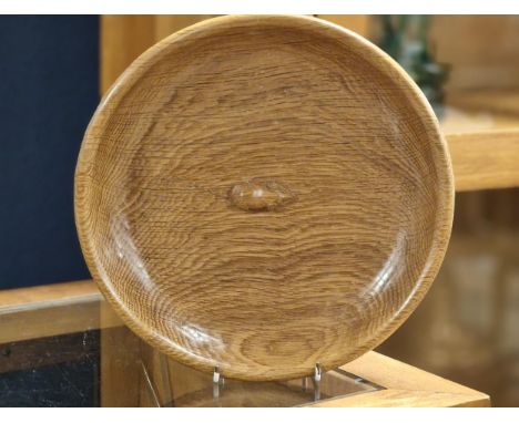 Mouseman Yorkshire Oak Large Fruit Bowl - 29.5cm diameter