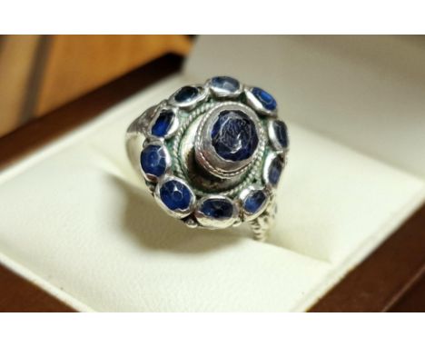 Silver &amp; Blue Stone Vintage Cluster Ring