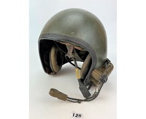 Army combat vehicle crewman’s helmet with built in headphones ‘Sonetronics SA-1552/G’