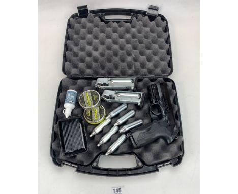 Two Pistol Handgun case with contents – one pistol Beretta P x 4 Storm cal. 177 CO2 gas gun, 2 tins of air pellets, gas refil