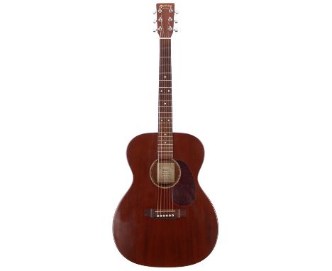 2000 C.F Martin 000-15 Mahogany Top Auditorium acoustic guitar, made in USA; Body: mahogany, two hairline surface marks to ba