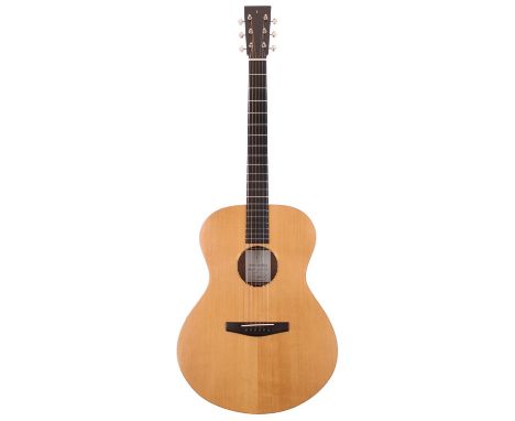 2007 Taran Tirga Beag MK1 acoustic guitar, made in Scotland by Rory Dowling; Back and sides: American black walnut, various m