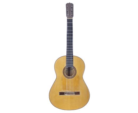 1959 José Ramirez Flamenco guitar, made by Felix Manzanero; Back and sides: cypress, light wear and dings but generally good 