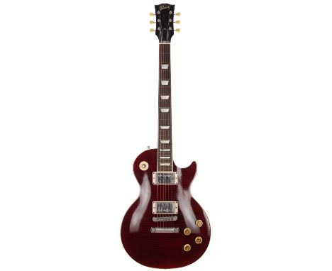 2004 Gibson Les Paul Standard electric guitar, made in USA; Body: wine red finished figured maple top upon mahogany back, a f