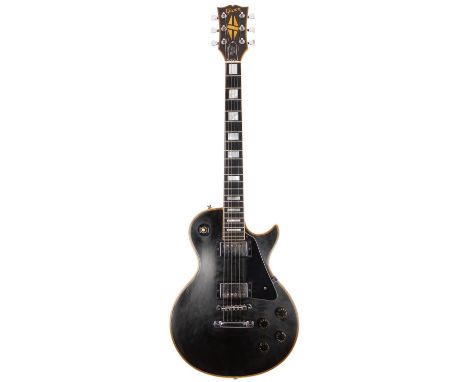 1979 Gibson Les Paul Custom electric guitar, made in USA; Body: black finish, light buckle wear to back, further light scuffs