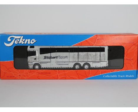 Tekno - Eddie Stobart - A boxed limited edition Scania 9255S Stobart Sport Horse Box number 34 of only 500 made. The model ap