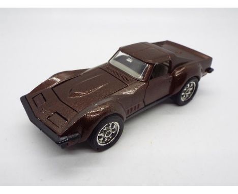 Dinky Toys - A rare, unusual and unlisted trial / pre-production Dinky Toys #221 Corvette Stingray. The unboxed model in meta