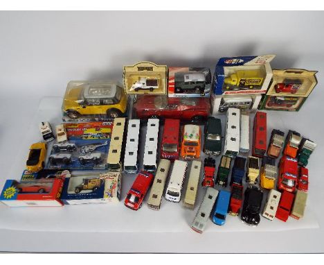 Lledo, Matchbox,Corgi, Efsi, Other - A mixed collection of boxed and unboxed diecast and plastic vehicles in various scales. 