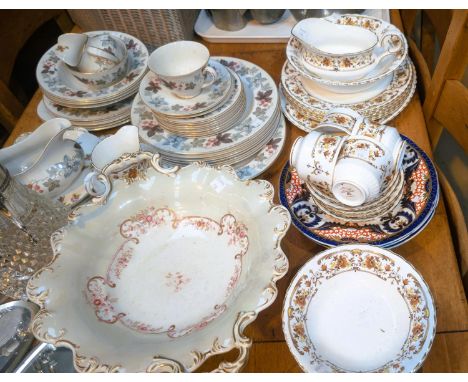 A Royal Stafford "Clovelly" part dinner and tea service, approx. 35 pieces + approx. 30 pieces of royal doulton "Camelot" din