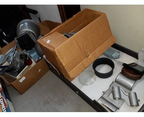 2 boxes of photographic enlarging equipment and slide projector 