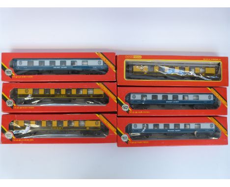 Six Hornby 00 gauge Pullman Golden Arrow and Pullman Car railway coaches, all in original boxes