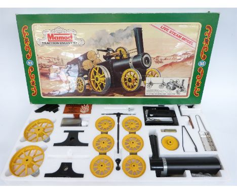Mamod live steam model traction engine kit, in original box with instructions
