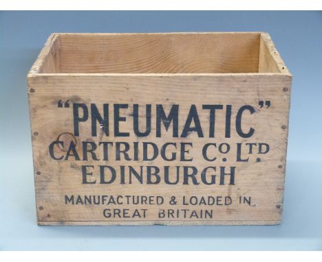 Pneumatic Cartridge Co Ltd Edinburgh wooden shotgun cartridge or ammunition box.