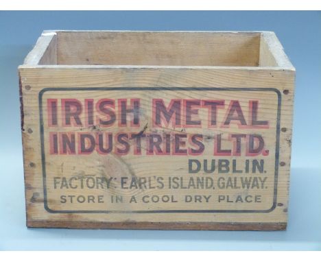 Irish Metal Industries Ltd Dublin wooden shotgun cartridge or ammunition box.