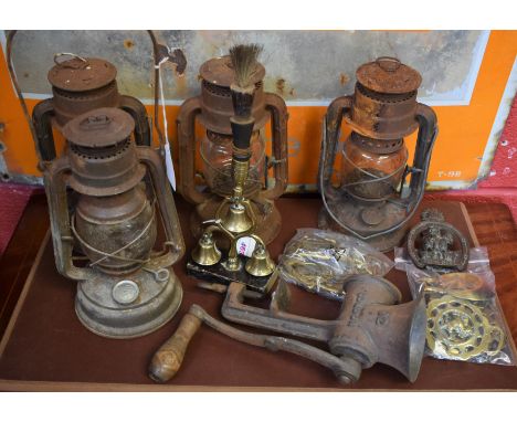 Metalware - Shire Horse harness ornaments; original horse brasses and brass buckles; a John Peel door knocker; a vintage stor