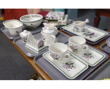 Five trays of Portmeirion pottery 'Botanic Garden' design items to include: mixing bowl, planter, teapot, sauce boat and stan