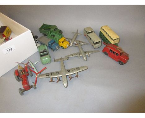 Quantity of various Dinky model vehicles