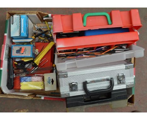 Mixed lot of modelling tools and accessories etc