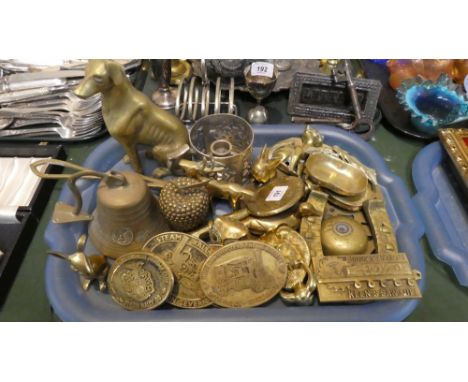 A Tray of Brass Ware to Include Animal Ornaments, Lion Mask Door Knocker, Steam Engine Rally Plaques, Bell Etc