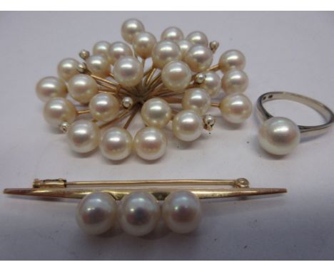 14ct Gold and cultured pearl spray brooch, similar bar brooch and ring