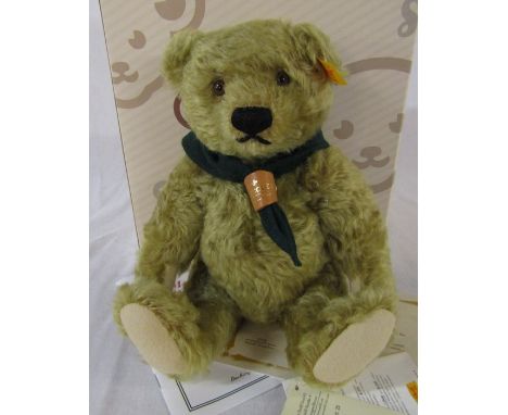 Steiff and Danbury Mint Scouts Centenary bear, mohair, H 25 cm complete with box and certificate