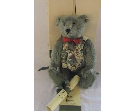 Steiff Harrods limited edition Victorian musical bear 1652/2000 plays 'The thieving magpie' H 40 cm complete with box and cer