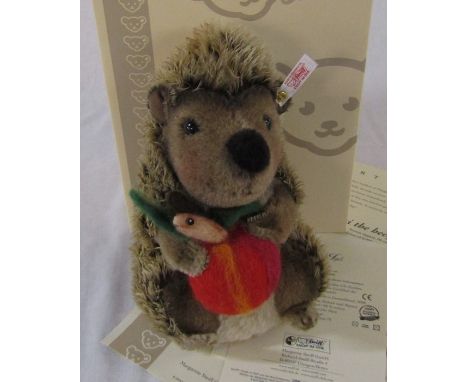 Steiff Sigi the Hedgehog, musical, H 20 cm, limited edition 599/2008 complete with certificate and box