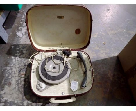 Fidelity suitcase portable record player, in working order. Not available for in-house P&amp;P 