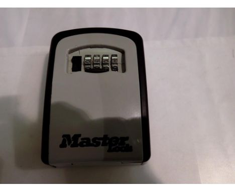 Master lock key safe, code 1901. UK P&amp;P Group 1 (£16+VAT for the first lot and £2+VAT for subsequent lots) 