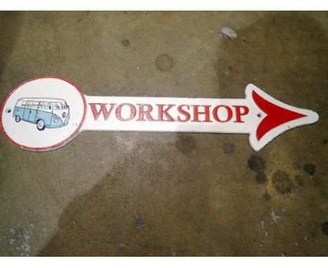 VW workshop arrow sign, W: 40 cm. UK P&amp;P Group 1 (£16+VAT for the first lot and £2+VAT for subsequent lots) 