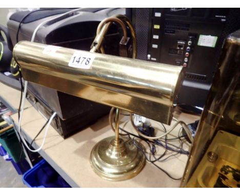 Brass desk lamp. All electrical items in this lot have been PAT tested for safety and have passed. This does not confirm that