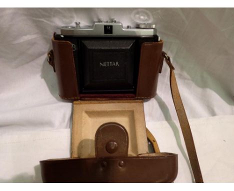 Zeiss Ikon Nettar camera. UK P&amp;P Group 2 (£20+VAT for the first lot and £4+VAT for subsequent lots) 