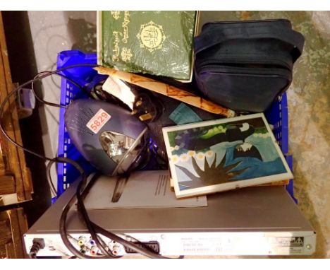 Quantity of mixed items to include a print. Not available for in-house P&amp;P 