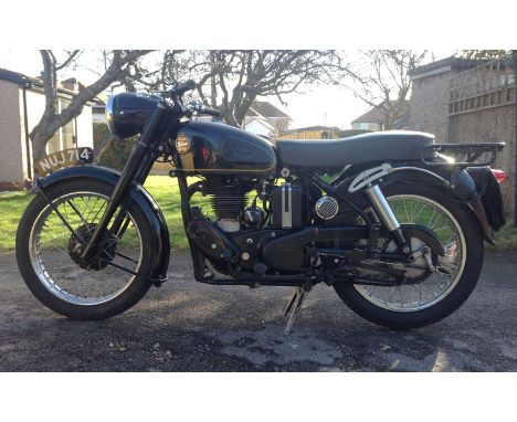 During 1933 Velocette introduced the first of a new range of high camshaft overhead valve models in the form of the 248cc MOV