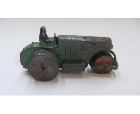 Old Meccano Steam engine with original paint,Some paint-loss 