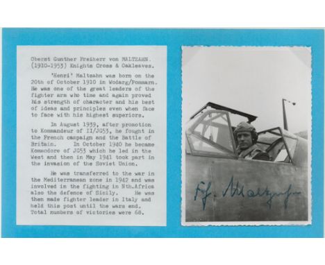 Lieutenant Gunther Freiherr von Maltzahn (1910 1953) signed 5x4 black and white vintage photo. Günther Freiherr von Maltzahn 